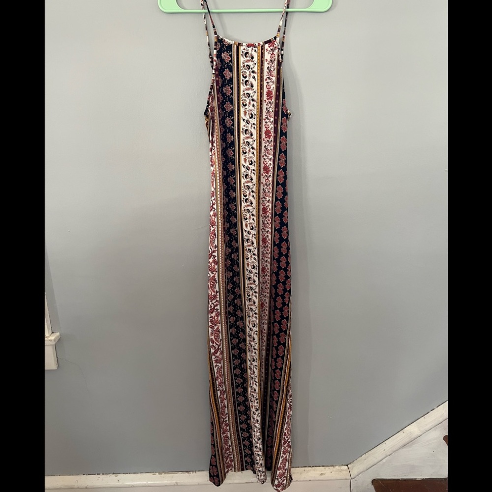 Forever 21 print sleeveless maxi dress